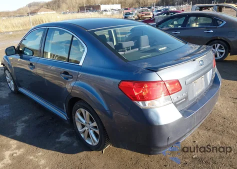 2013 Subaru Legacy 2.5I Premium z USA, uszkodzony, nr VIN 4S3BMCG60D3009939